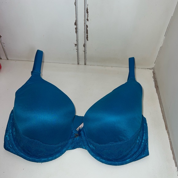 5 Victoria’s Secret Bras size 32DD - Picture 9 of 16